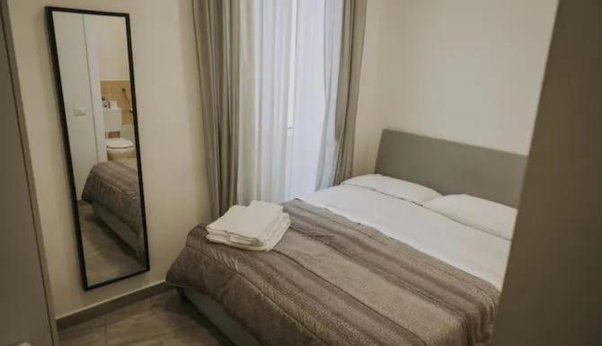 Bed and Breakfast Palazzo San Vincenzo Neapel Exterior foto